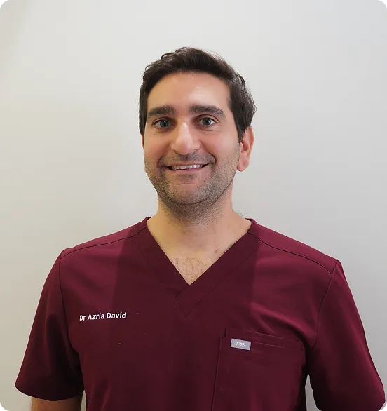 Portrait du Dr David Azria, chirurgien-dentiste